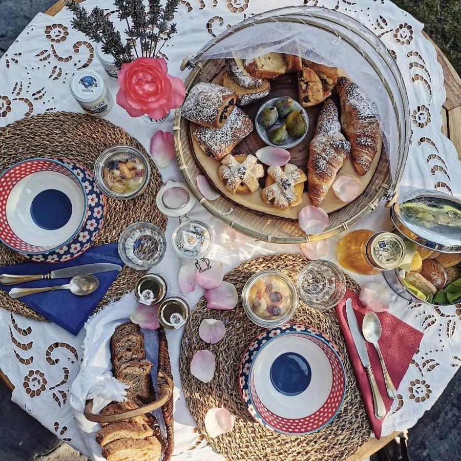 Grange Epiney Bed E Breakfast Panzió La Salle Kültér fotó