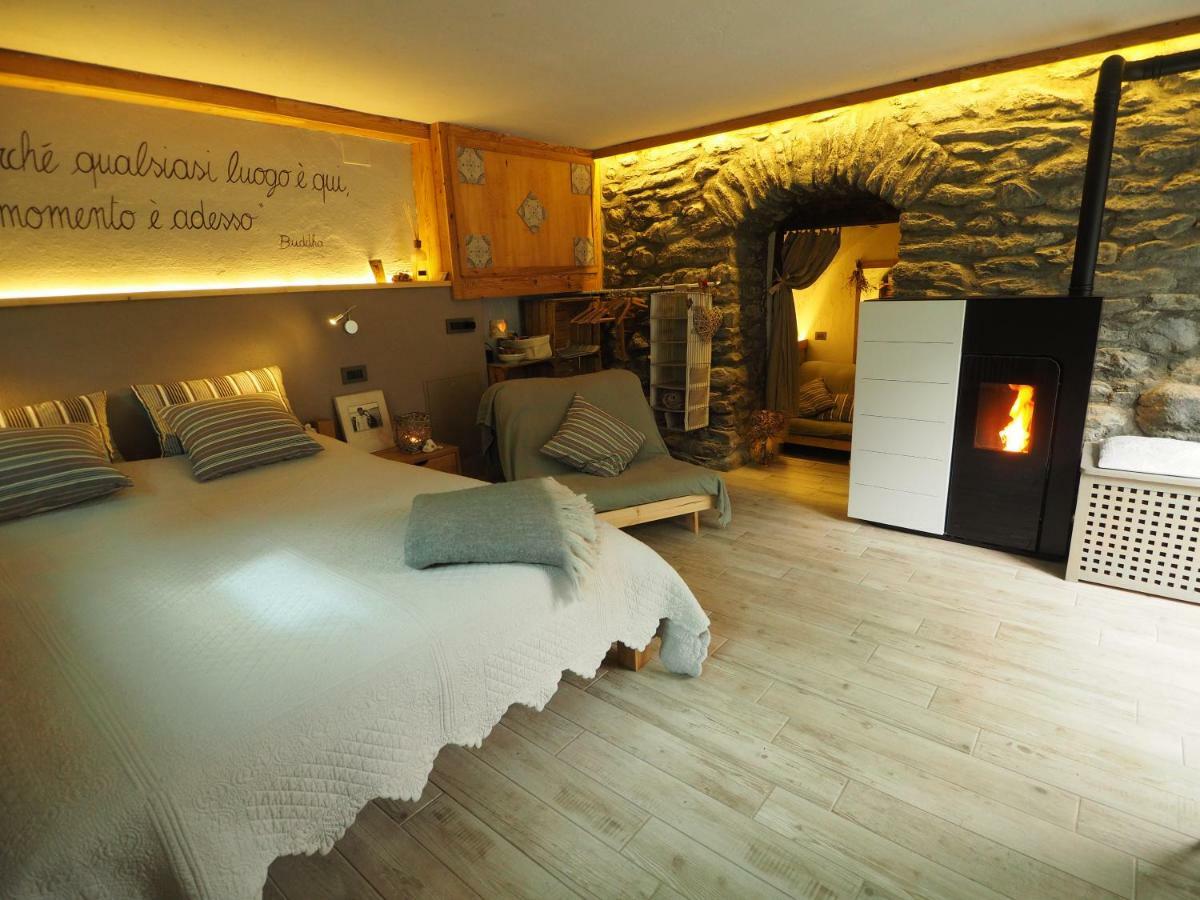 Grange Epiney Bed E Breakfast Panzió La Salle Kültér fotó