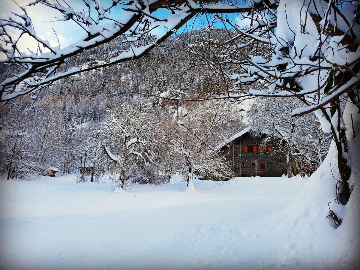 Grange Epiney Bed E Breakfast Panzió La Salle Kültér fotó