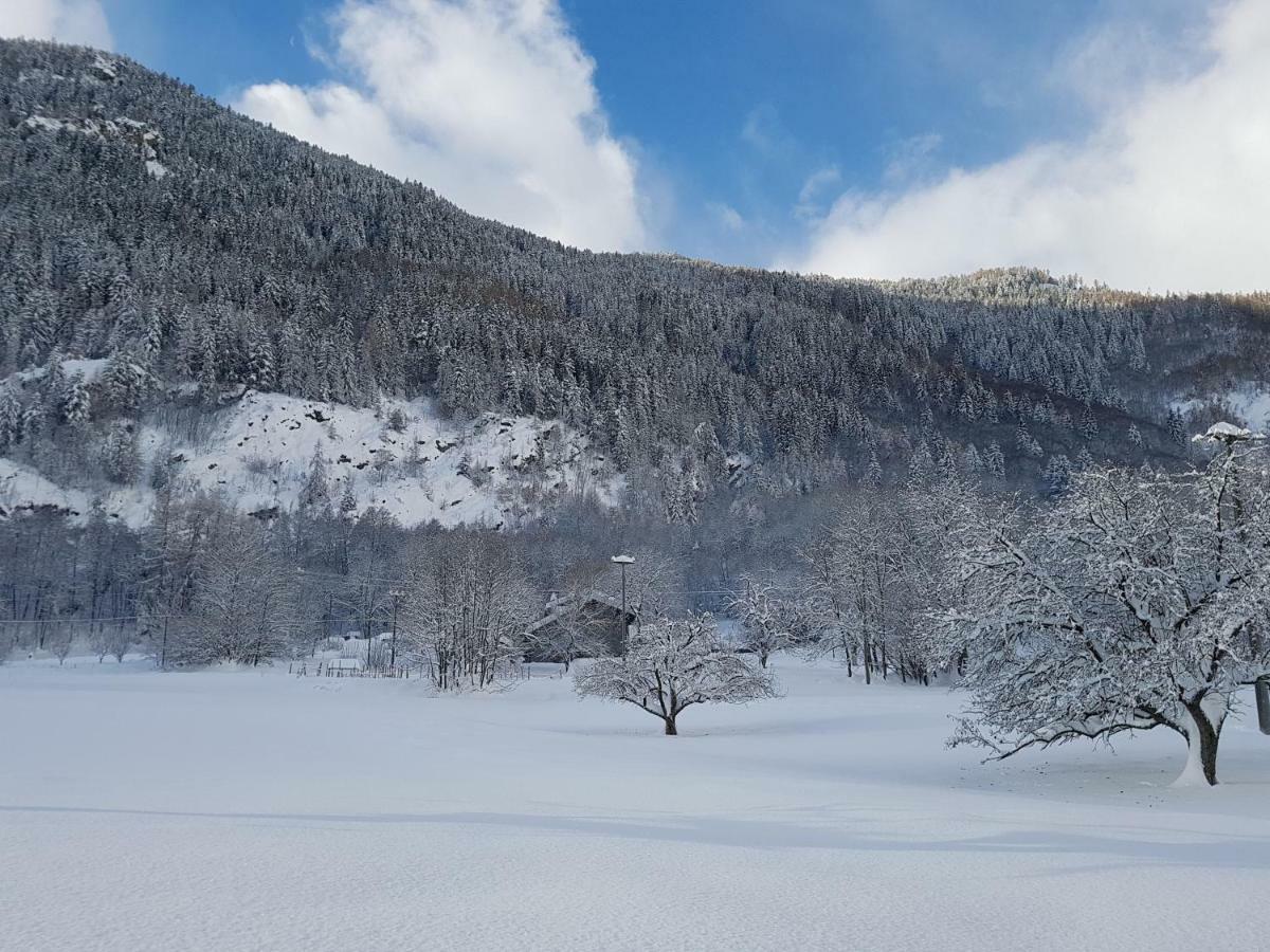 Grange Epiney Bed E Breakfast Panzió La Salle Kültér fotó